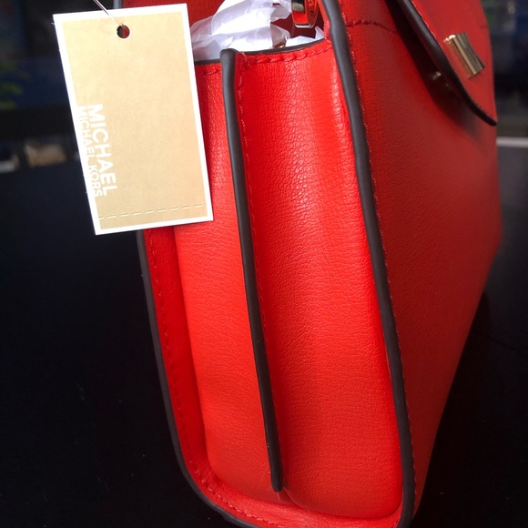 Michael Kors -Leather LG Clutch Xbody Purse - NWT - Picture 2 of 5